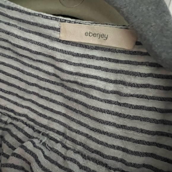 Eberjey skirt and wrap top set stripped - Picture 4 of 5